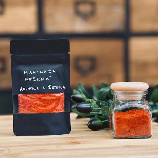 Marináda na pečené žebra a kolena