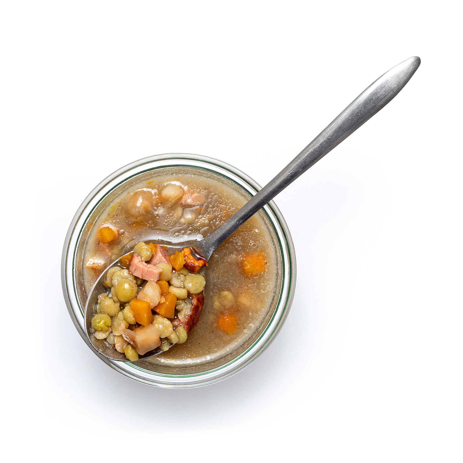 Hrachová polévka s uzeným masem